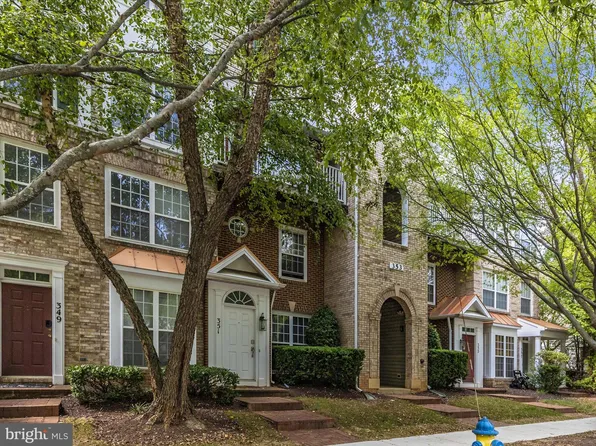 353 Fallsgrove Dr #A-51, Rockville, MD 20850