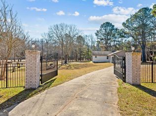 3817 Wages Rd, Auburn, GA 30011