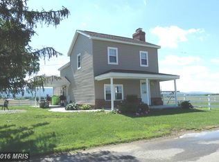 10529 White Hall Rd, Hagerstown, MD 21740