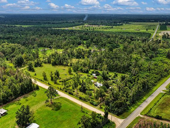 5th image of 164 SE Mandarin Way