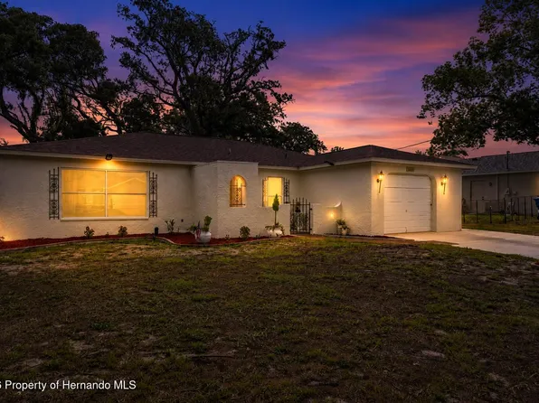 5431 Alderwood St, Spring Hill, FL 34606