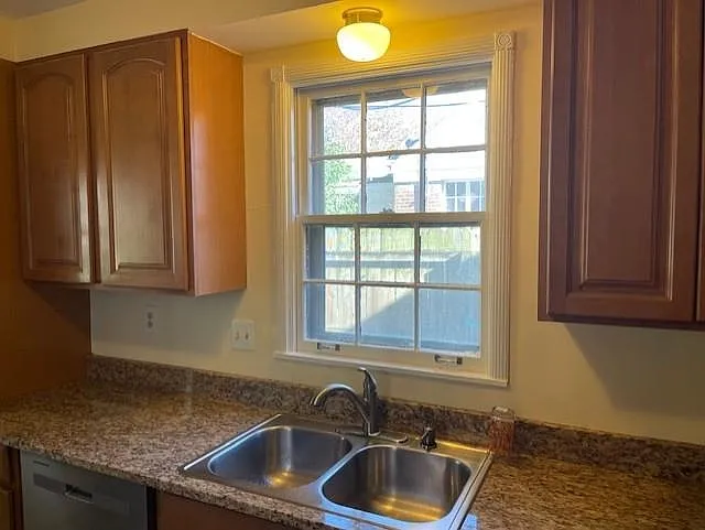 3634 Cowden Ave — Photo 11