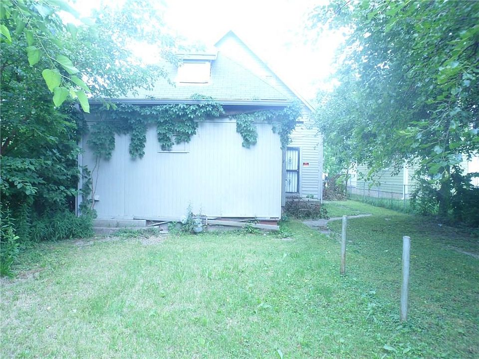 2nd image of 3242 N Capitol Ave