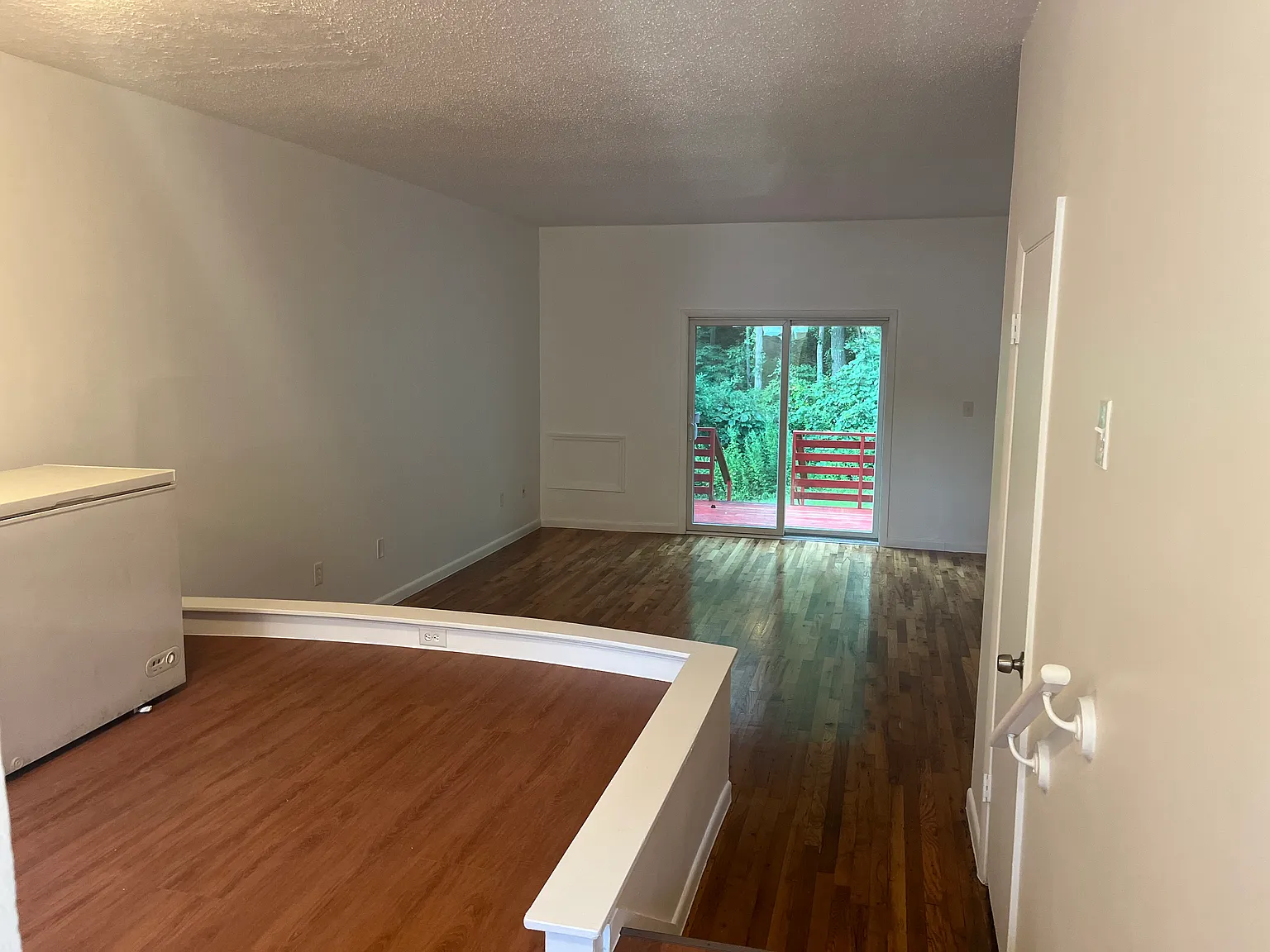 2 bed, 1.5 bath, 1152 sqft, $1,750 — Photo 3