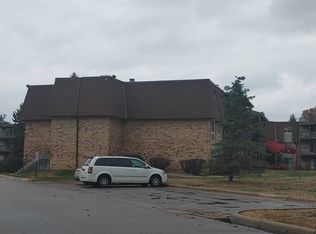 2009 122nd St E #C-4, Burnsville, MN 55337