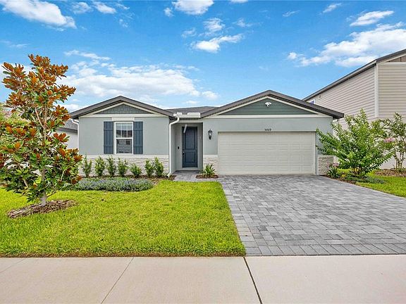 2nd image of 5009 Katrina Dr