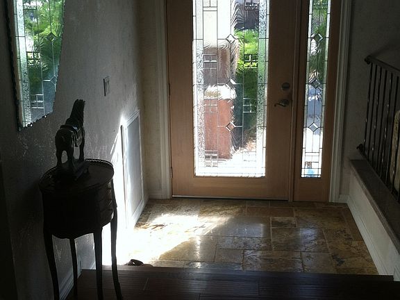 2nd image of 1920 Cedarview Cir