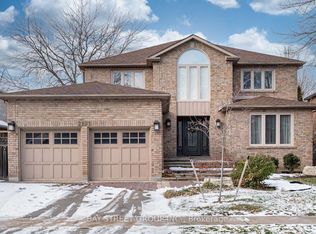 2191 Dunvegan Ave, Oakville, ON L6J6P2