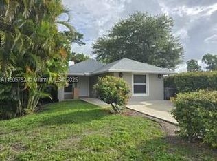 5235 Madison Rd, Delray Beach, FL 33484