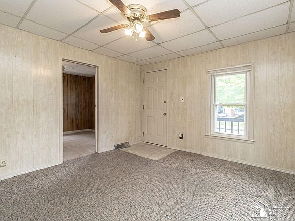 5th image of 1623 Oak St