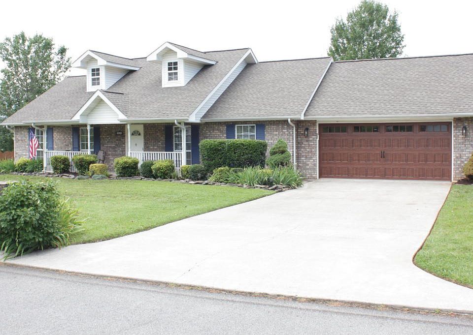 1st image of 4413 Smedely D Butler Dr