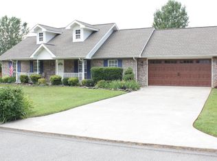 4413 Smedely D Butler Dr, Maryville, TN 37803