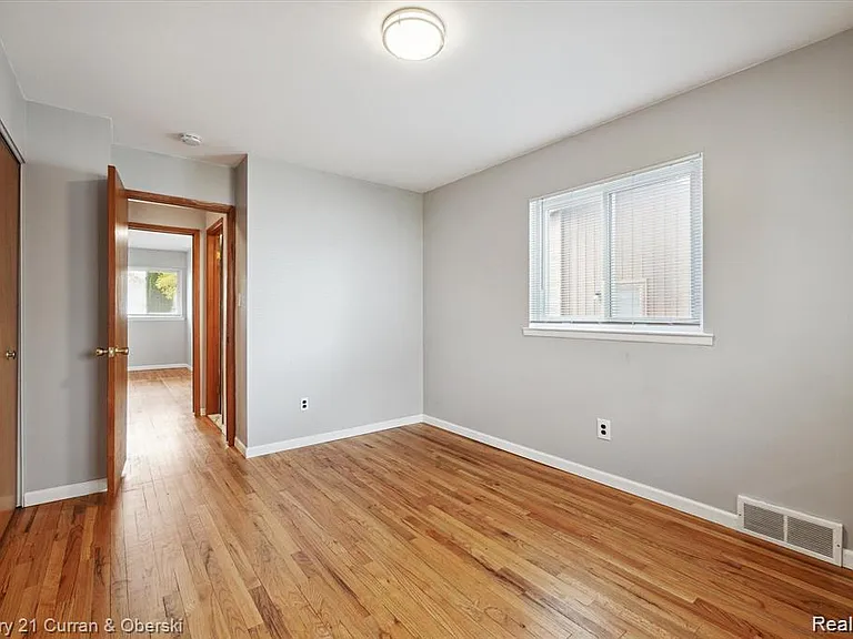 14374 Ramblewood St — Photo 6