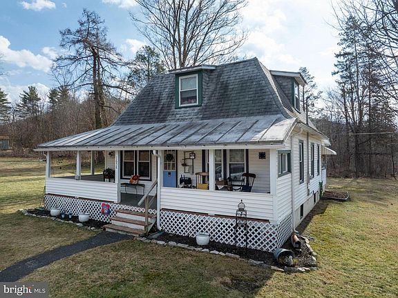 2nd image of 1658 Lingle Valley Rd