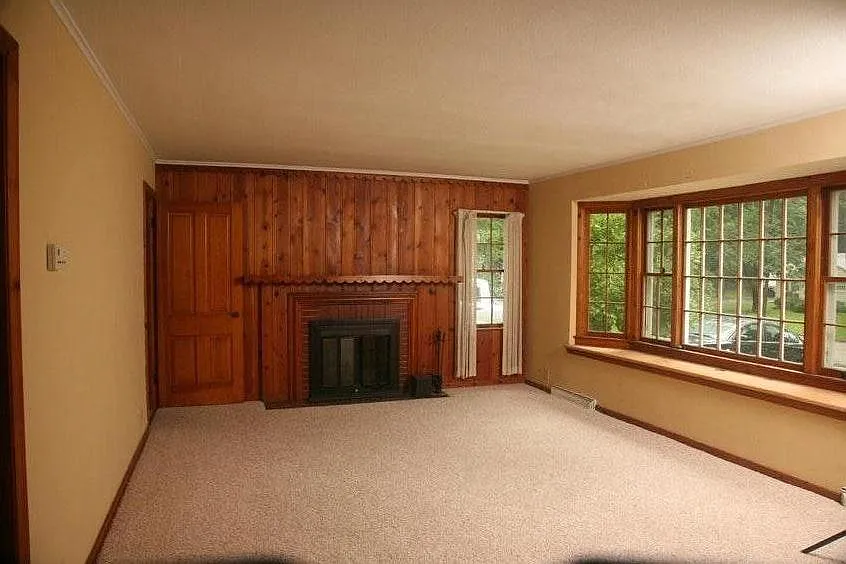 11748 W Martha Drive — Photo 2