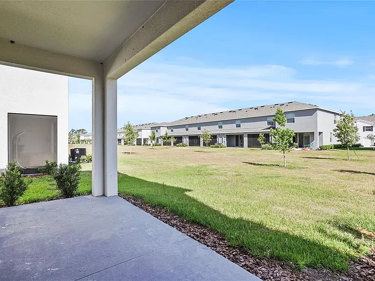 33055 Tulip Petal Ln — Photo 4