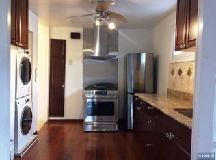 20 E Homestead Ave, Palisades Park, NJ 07650