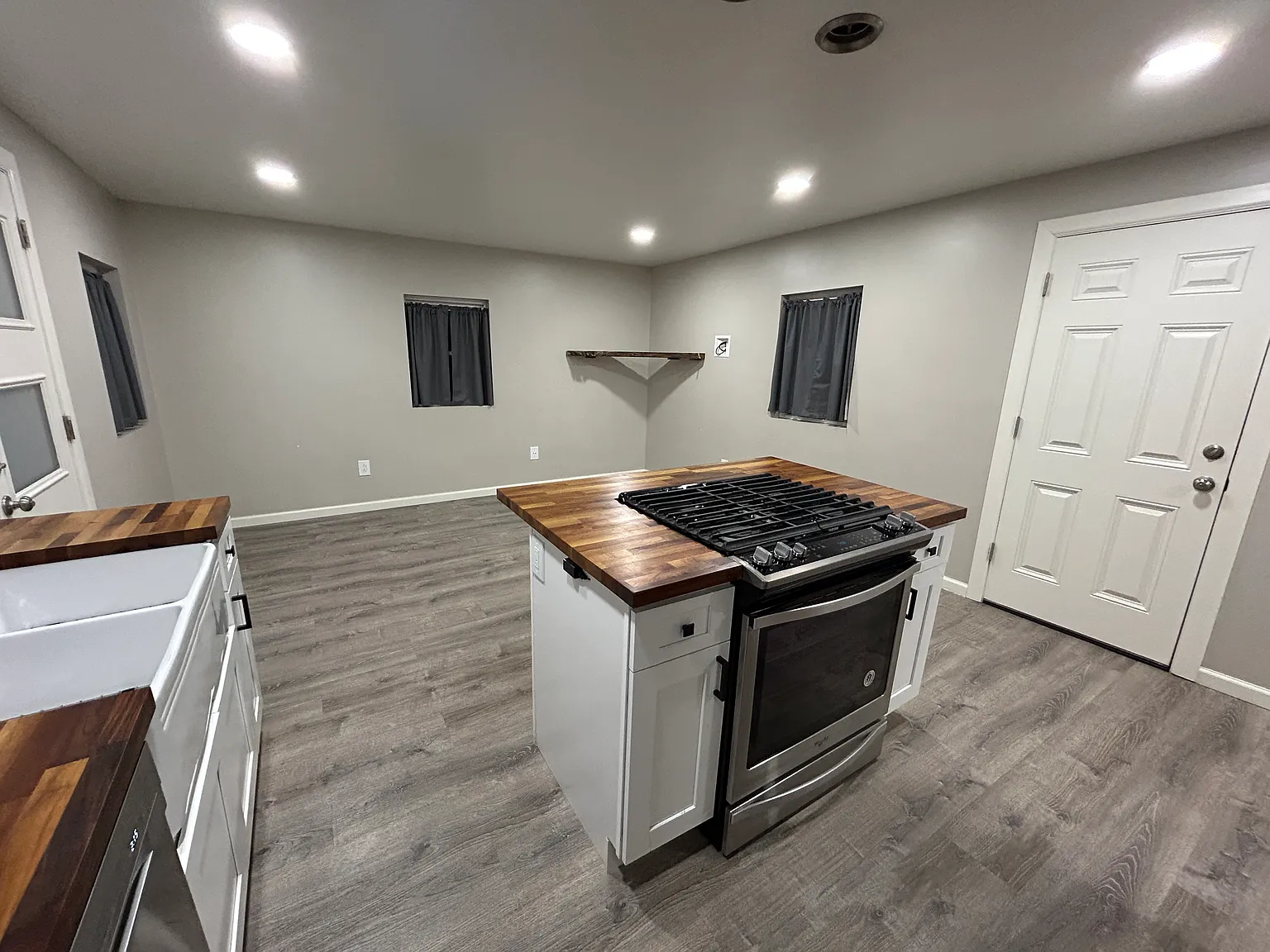 1018 S Osceola St — Photo 4