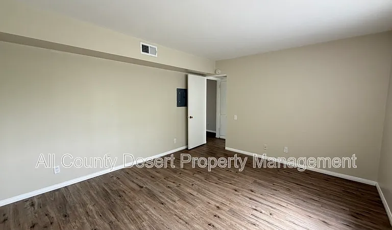 550 S El Cielo Rd #12 — Photo 16