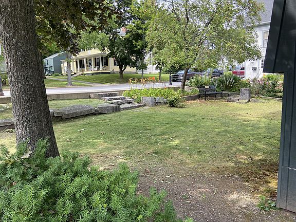This a sitting/garden area directly across the street from the premises' to enjoy