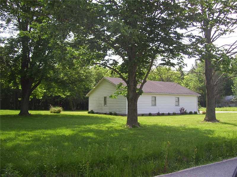 1st image of 8634 N County Road 300 W