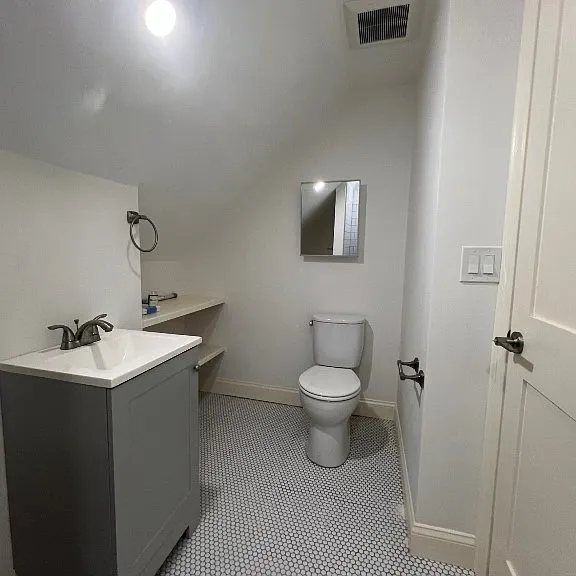 21 Wall St #2 — Photo 18