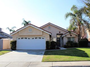 1117 Sand Creek Dr, Bakersfield, CA 93312