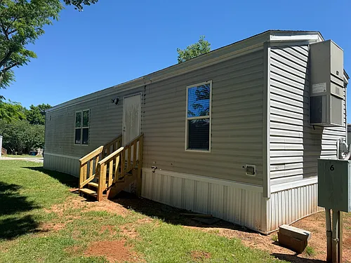 2303 Highway 20 Photo 1