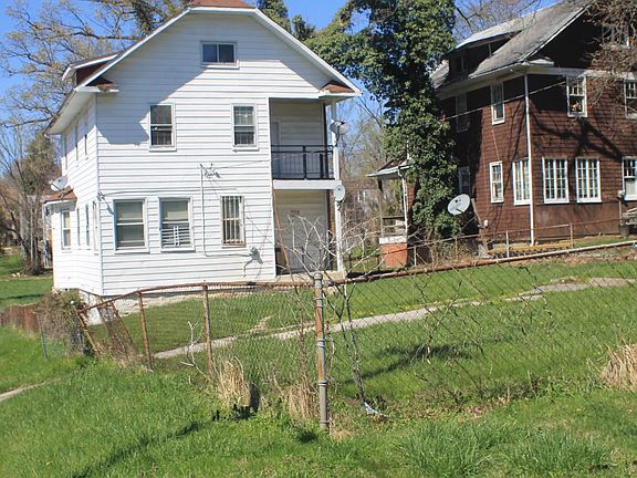 Backyard/Parking Pad