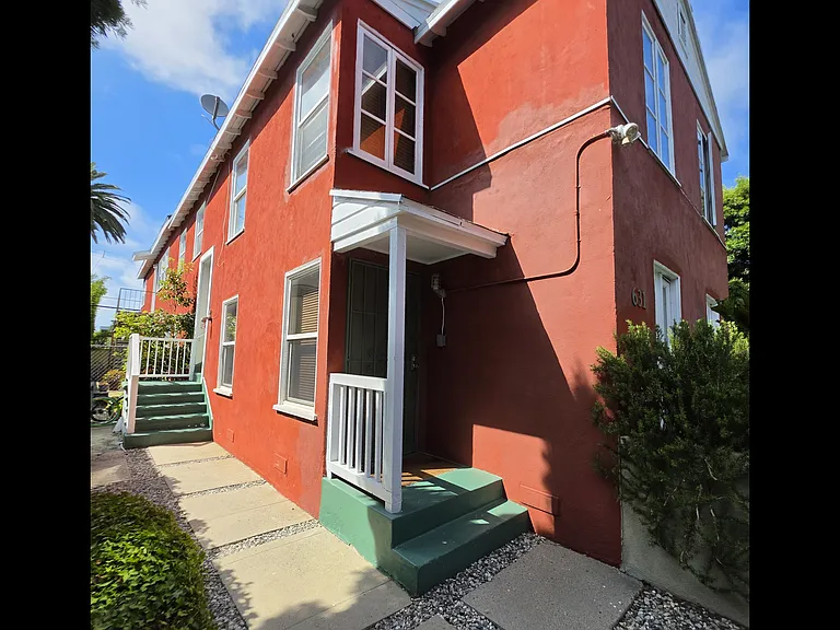 631 San Juan Ave #3 — Photo 3