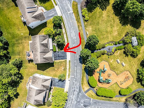 2nd image of 236 Providence Hill Rd