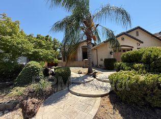 9382 Mainline Dr, Elk Grove, CA 95624