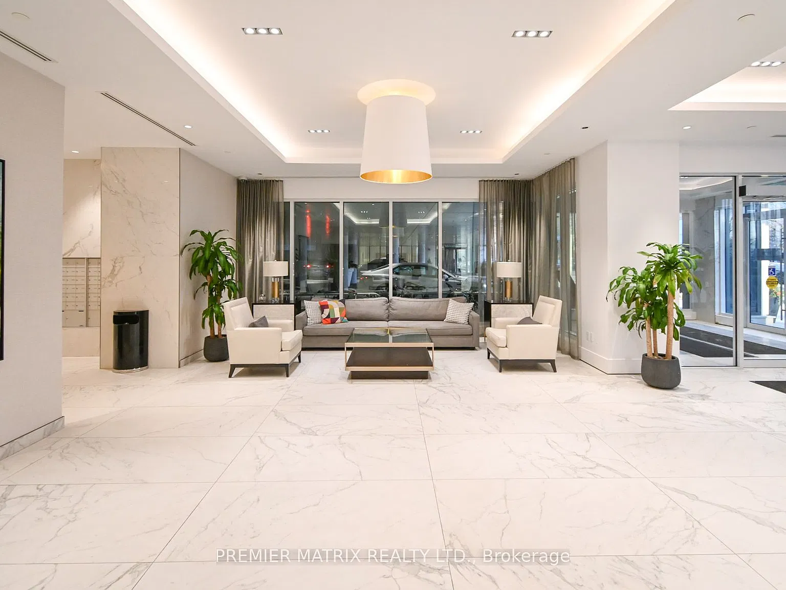 Mirabella Condo — Photo 3