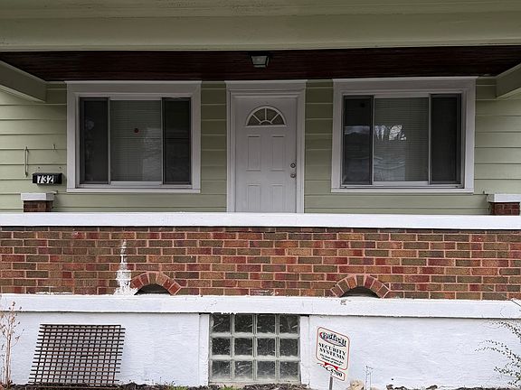 2nd image of 732 Rockford Ave #1