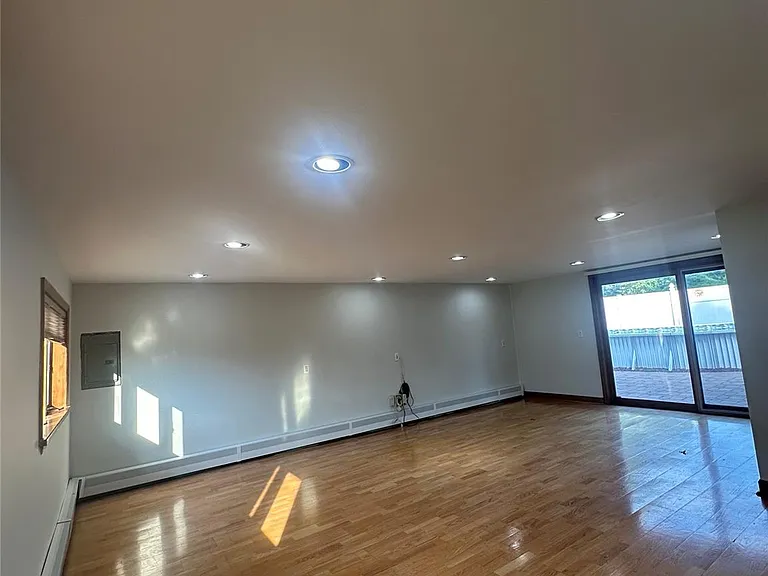 25 Cumberland Rd — Photo 18