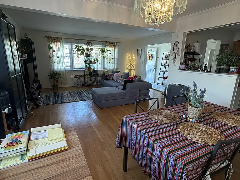 7780 Langdale St — Photo 3