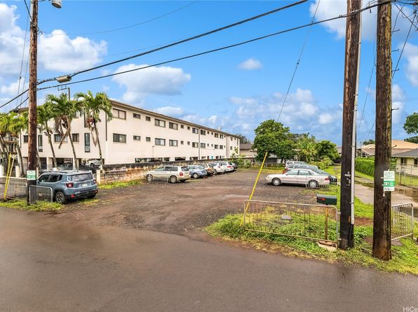 77 Ohai St, Wahiawa, HI 96786