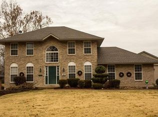 621 Utz Ln, Hazelwood, MO