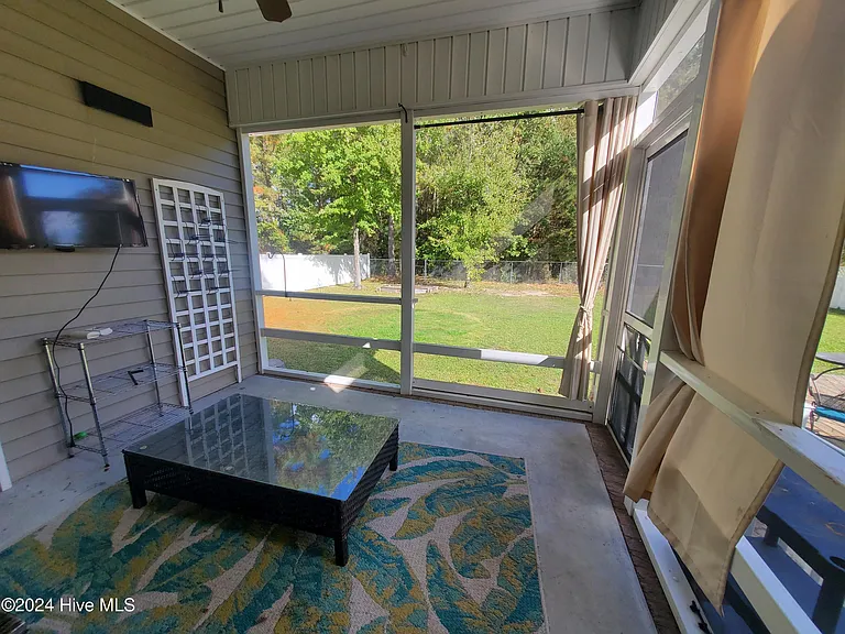 3008 Taberna Dr — Photo 27
