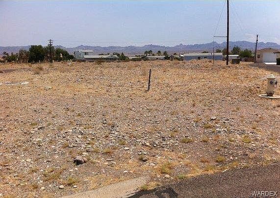 2nd image of 460 Riverfront Dr