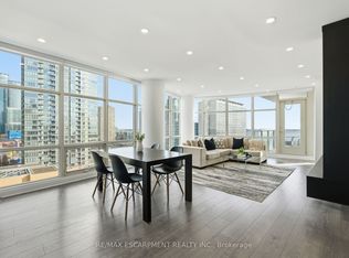 35 Mariner Ter #1109, Toronto, ON M5V 3V9