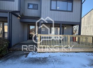 124-126 Nave Pl, Nicholasville, KY 40356