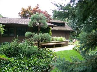 3549 Pineview Dr E, Dexter, MI 48130