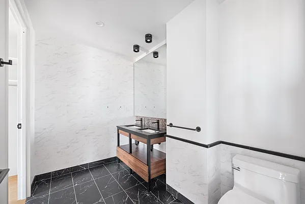 Rented by Living New York | media 78