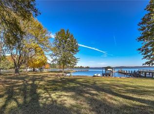 2622 Mozelle Sherrill Ln, Denver, NC 28037