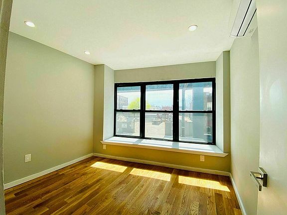 5th image of 126-15 Jamaica Ave #2F
