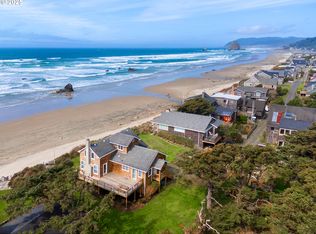 4064 Ocean Ln, Cannon Beach, OR 97110
