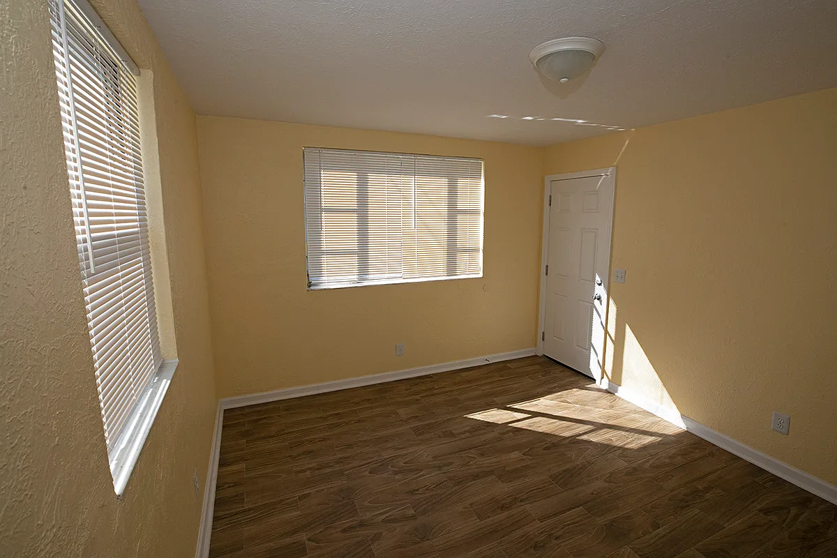 2 bed, 750 sqft, $895 — Photo 4