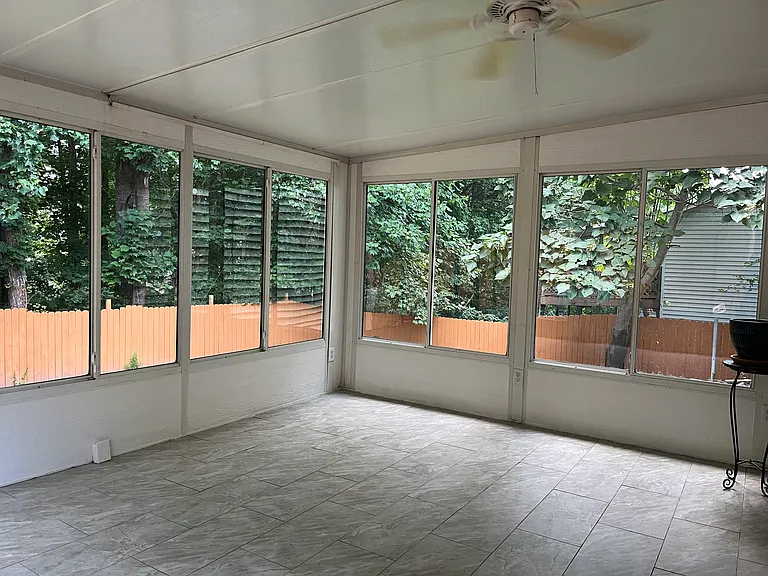 Sun Room - Glass Windows