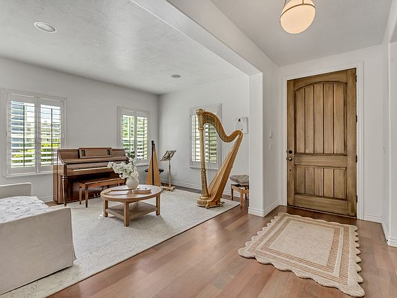 5th image of 4872 W Wexford Way